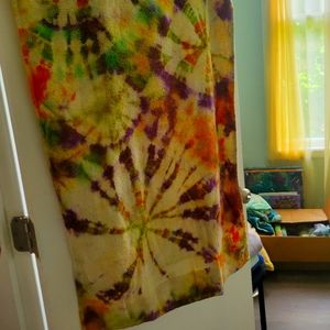 Towels!! TYE DYE!!